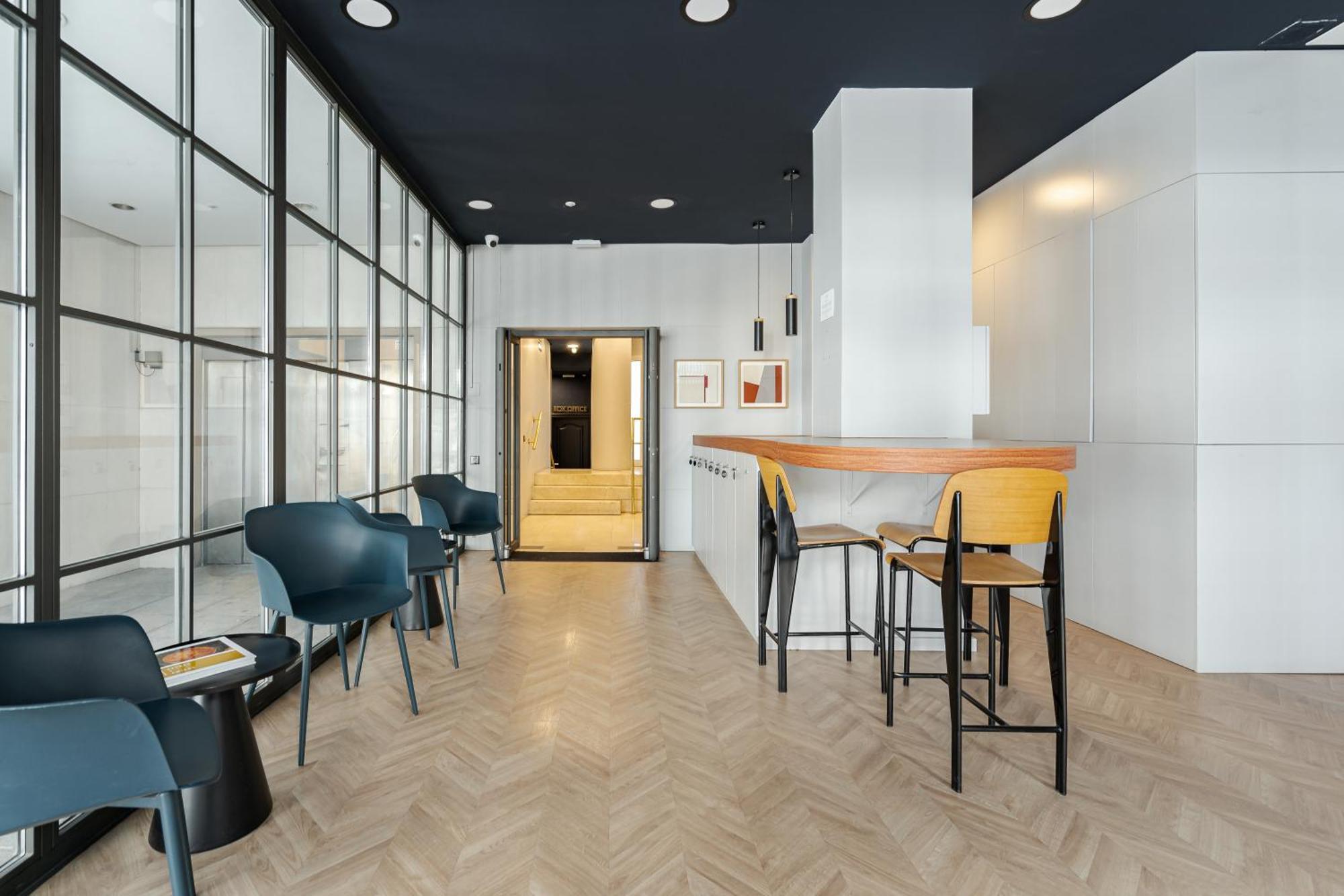 Feelathome Waldorf Suites Apartments Мадрид Экстерьер фото