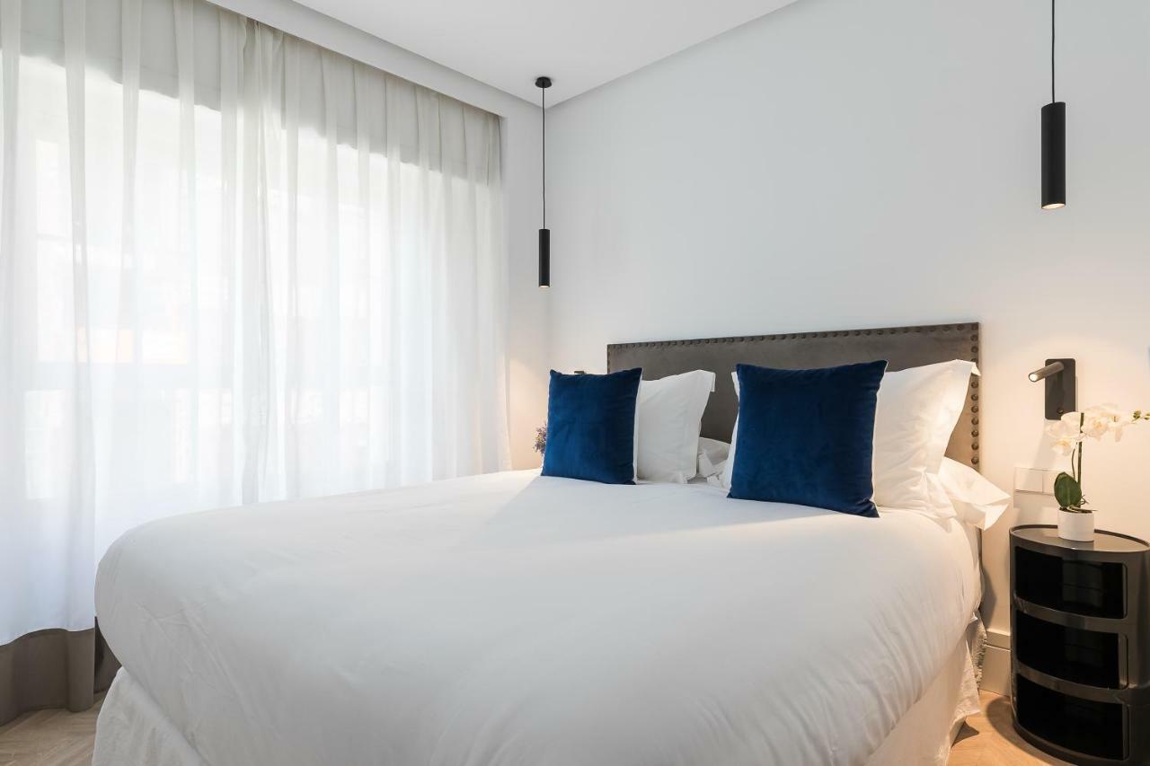 Feelathome Waldorf Suites Apartments Мадрид Экстерьер фото