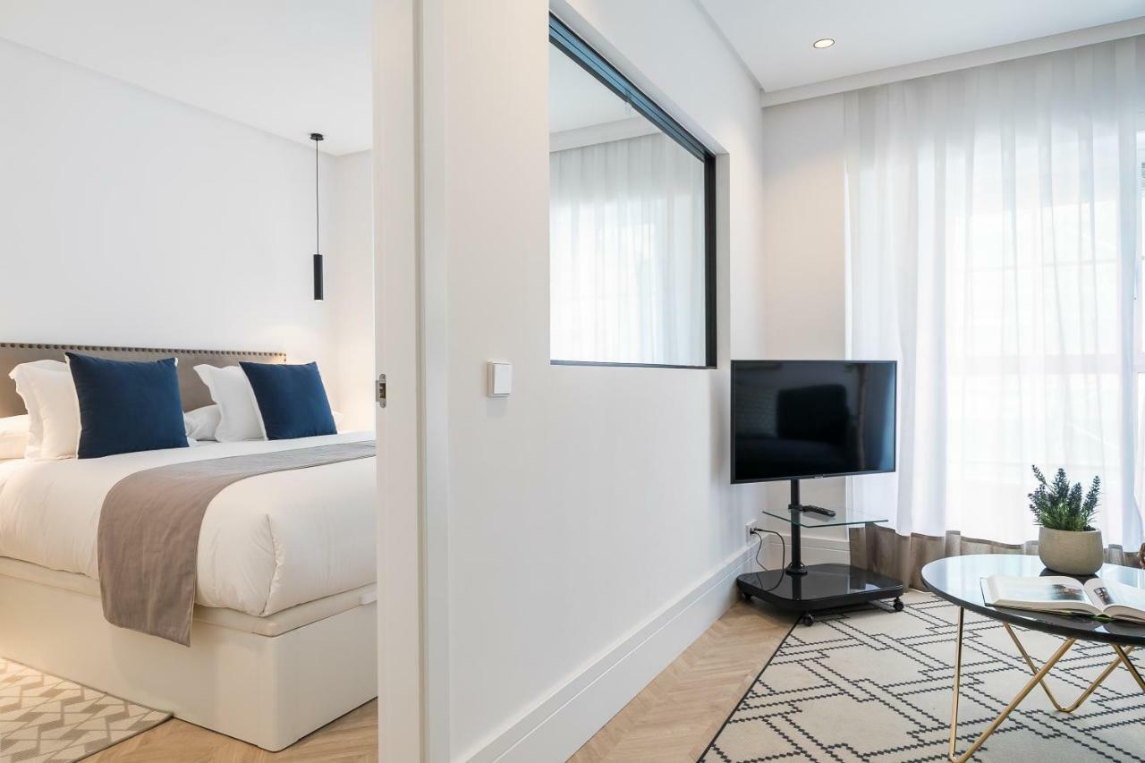 Feelathome Waldorf Suites Apartments Мадрид Экстерьер фото