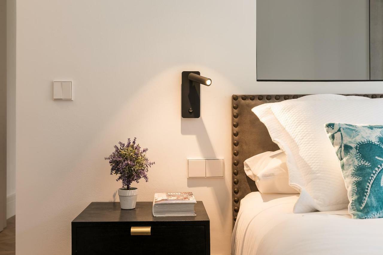 Feelathome Waldorf Suites Apartments Мадрид Экстерьер фото